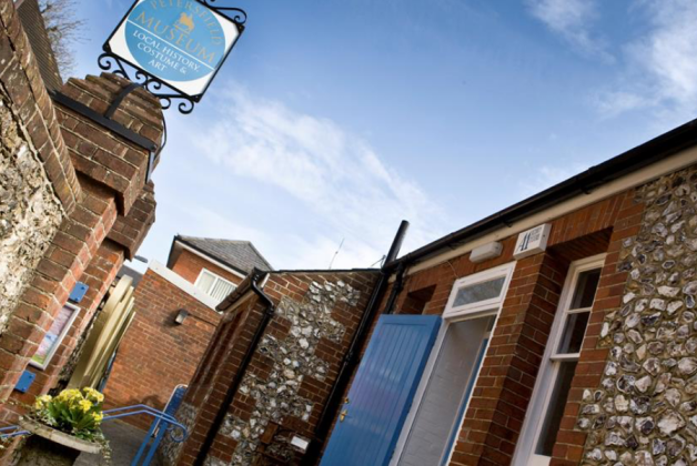 Petersfield Museum’s first Creative in Residence to crowdsource local poem