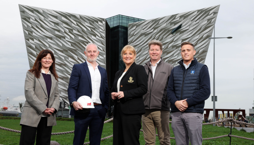 Titanic Belfast, Macron