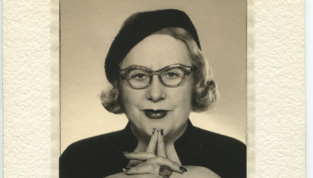Dorothy Wilding, Self-Portrait, 1956. Courtesy Sisters of the Lens:Private Collection