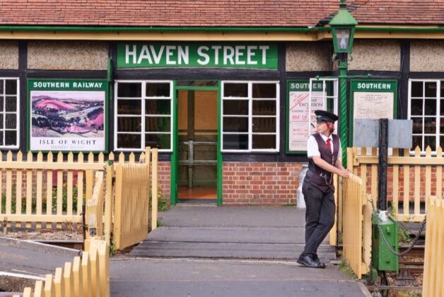 7 heritage railway sites listed in recognition of UK rail history