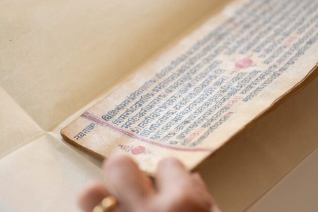 Wellcome Collection ‘sets bar high’ on restitution, returning 2,000 Jain manuscripts